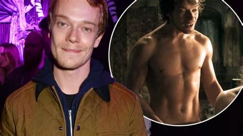 alfie allen naked|Alfie Allen on Threek, Full